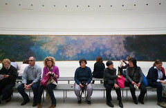 Claude Monet, "Les Nymphéas," Les Nuages with Viewers