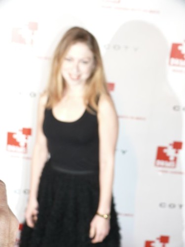 Exclusive: Blurry Famous People 