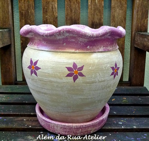 vaso de cerâmica pintado à mão