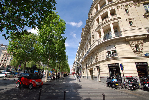 Avenue Des Champs Elysees9
