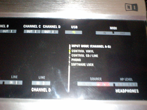 AUDIO 8 DJ control vinyl mode