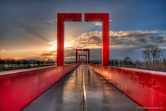 The Red Gateway/Cergy-Pontoise/Winter10'11