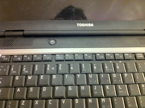 Toshiba L300