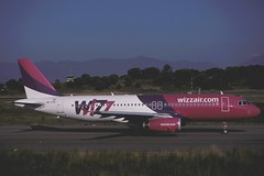 Wizz Air A320-233 HA-LPD GRO 07/08/2004