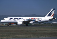 Air France (Roumanie) A320-211 F-GFKO BCN 20/06/1998