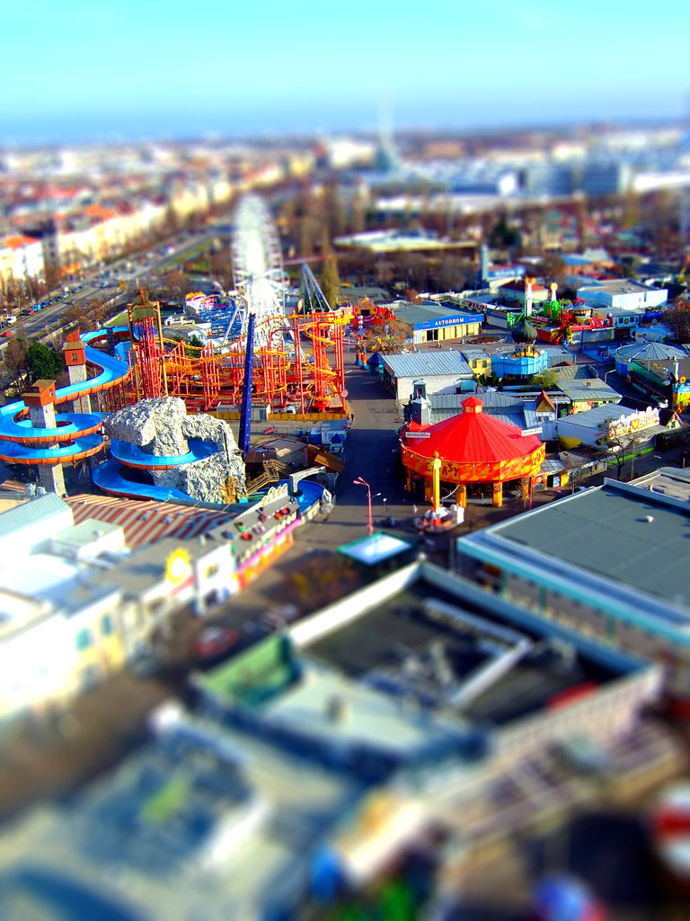 Trying out some tilt shifting
