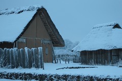 Wikinger Häuser Haithabu in der Schneelandschaft WHH 19-12-2010