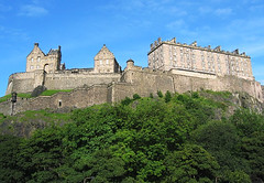 Edinburgh – kumpanie básníků a highlanderů