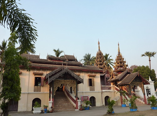 Lampang-Wat Si Chum (3)
