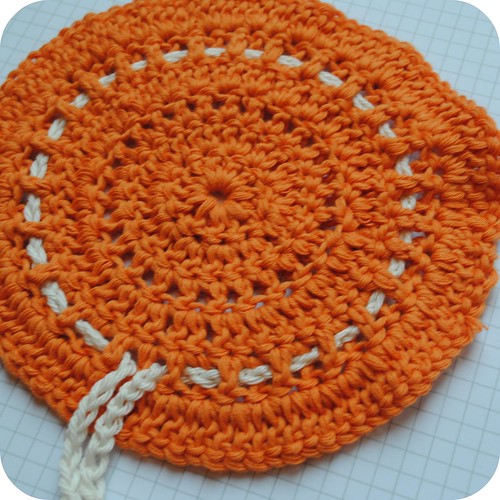 crochet jar cover ::
