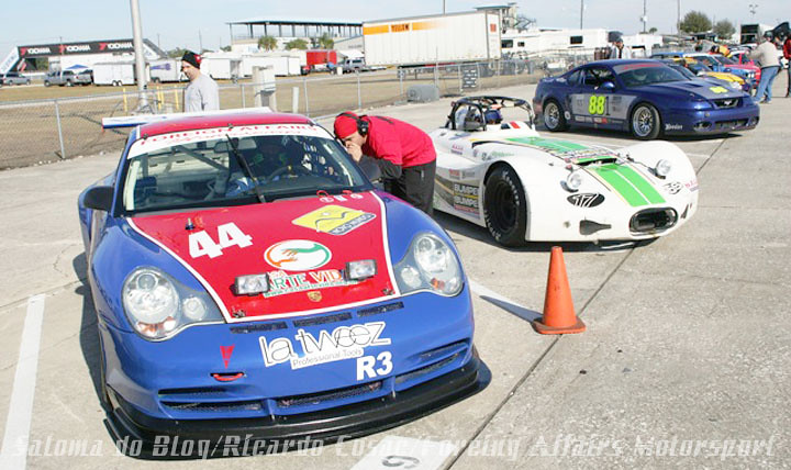 Porsche GT3_6 horas Sebring FL_USA #2011 H