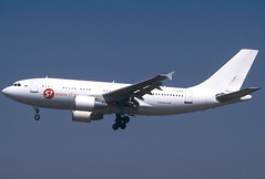 Sibir A310-324/ET F-OGYQ BCN 03/09/2005