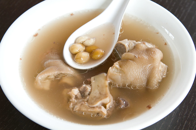Pigs Feet and Peanut Soup 4