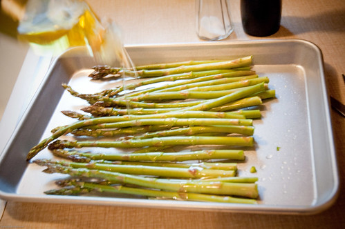 {how to} roast asparagus
