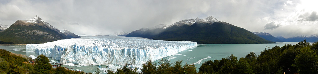 Glacier Perito Moreno from Viewing Decks