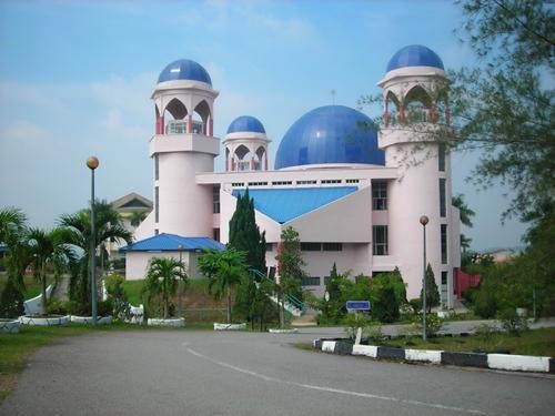 Masjid Asshafie Institut Perguruan Islam Malaysia Ipgm Kampus Pendidikan Islam Bangi A Photo On Flickriver