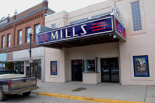 Iowa, Lake Mills, Mills Theater (8,119)