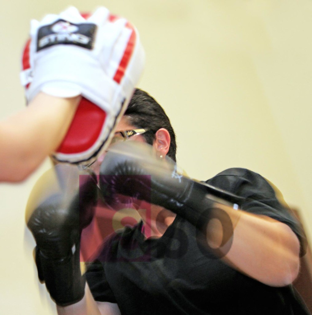 ann-marie calilhanna- penny gulliver boxing defence @ erskinville townhall_015