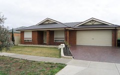 3 Cooks Way, Taylors Hill VIC