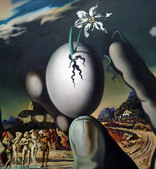 Salvador Dalí, Metamorphosis of Narcissus with detail of flower and egg