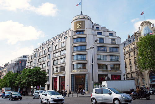 Avenue Des Champs Elysees6