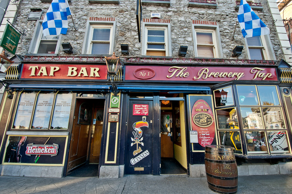 Una Cervecería tradicional irlandesa The Brewery Tap