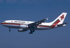 TAP Air Portugal A310-304 CS-TEW BCN 28/08/1999