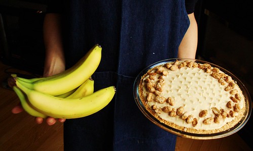 Peanut Butter Banana Cream Pie: Balancing Act