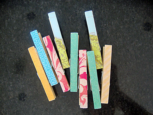Libbie Grove Design: Colorful Clothespins: The Tutorial