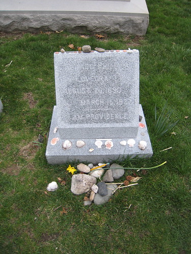 H.P. Lovecraft's Grave