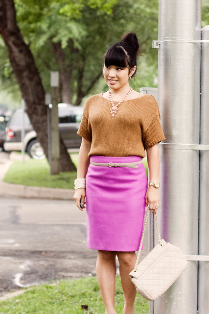 amrita singh shelter island necklace hm cable knit j. crew double serge pencil skirt bright dahlia yesstyle beige quilted purse michael kors rose gold watch mk5430 pearl bracelet ann taylor suede skinny belt mustard pumps
