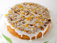 Almond Apricot Cake