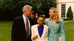 Betsy Myers with President Bill Clinton • <a style="font-size:0.8em;" href="http://www.flickr.com/photos/61485828@N04/5788020549/" target="_blank">View on Flickr</a>