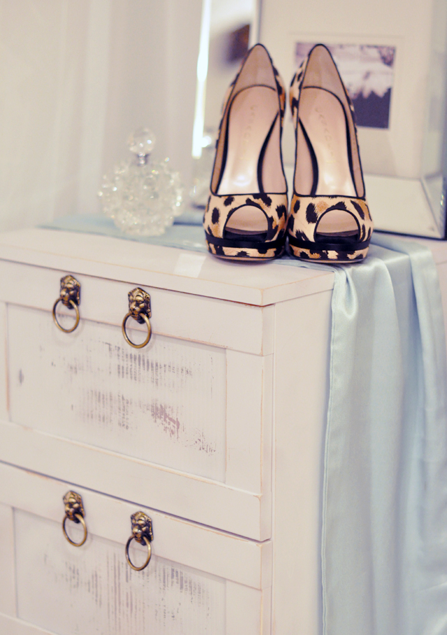 leopard heels 