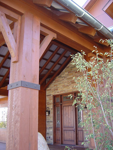 gochis-rafter-tails-at-metal roof • <a style="font-size:0.8em;" href="http://www.flickr.com/photos/65239685@N05/13536378125/" target="_blank">View on Flickr</a>