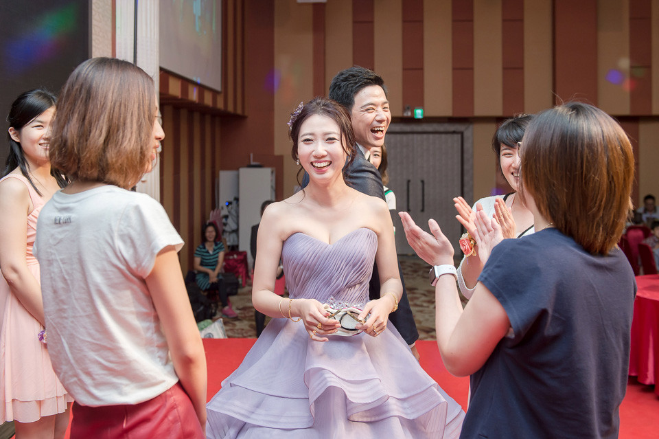 台南婚攝 婚禮紀錄 情定婚宴城堡 C & M - 第151張圖 台南婚攝 婚禮紀錄 情定婚宴城堡 C & M 151