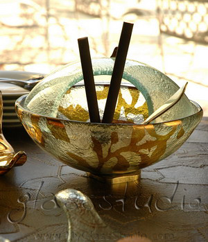buffet_serving_bowl_with_lid_for_ cereals