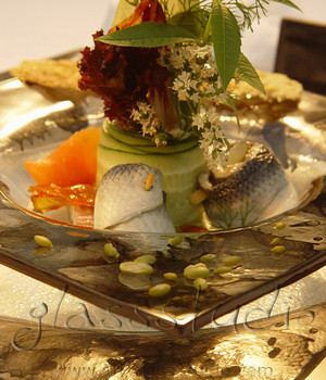 deep_glass_plate_for_salad_course_dish