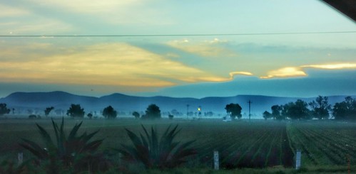 Buenos días otra vez en carretera - Guanajuato México 150512 071051