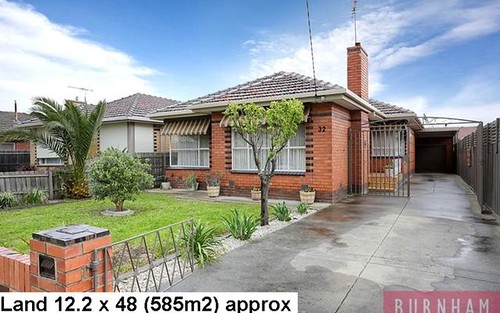 32 Commercial Rd, Footscray VIC 3011