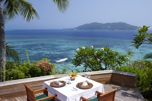 Wadigi Island Resort - dining deck