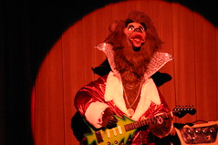 Liver-Lips McGrowl at the Country Bear Christmas Special • <a style="font-size:0.8em;" href="http://www.flickr.com/photos/28558260@N04/31255434971/" target="_blank">View on Flickr</a>