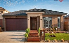 8 Waves Drive, Point Cook VIC