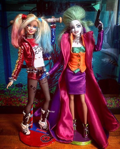 harley quinn and joker barbie dolls