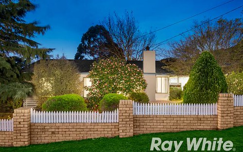 13 Butlers Rd, Ferntree Gully VIC 3156