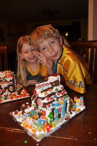 Kai and Nora with thier houses • <a style="font-size:0.8em;" href="http://www.flickr.com/photos/96277117@N00/11272539964/" target="_blank">View on Flickr</a>
