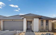 8 Dame Avenue, Clyde North Vic