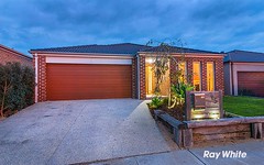 15 Red Poll Road, Cranbourne West VIC