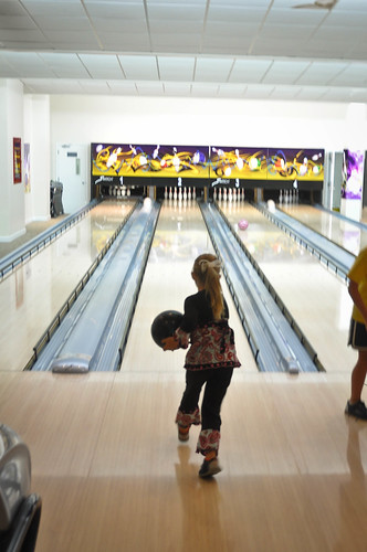 Nora hopes for a strike • <a style="font-size:0.8em;" href="http://www.flickr.com/photos/96277117@N00/10062444603/" target="_blank">View on Flickr</a>