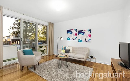 1/126 Wattle Valley Rd, Camberwell VIC 3124